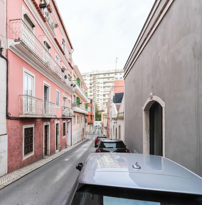 Vita Portucale ! Campo Ourique Design W/ Balcony Лісабон Екстер'єр фото