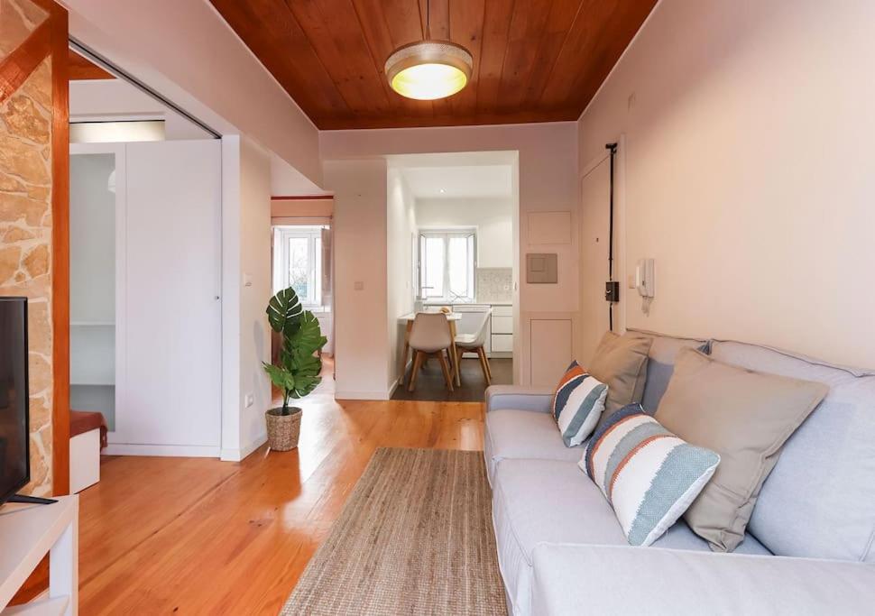 Vita Portucale ! Campo Ourique Design W/ Balcony Лісабон Екстер'єр фото